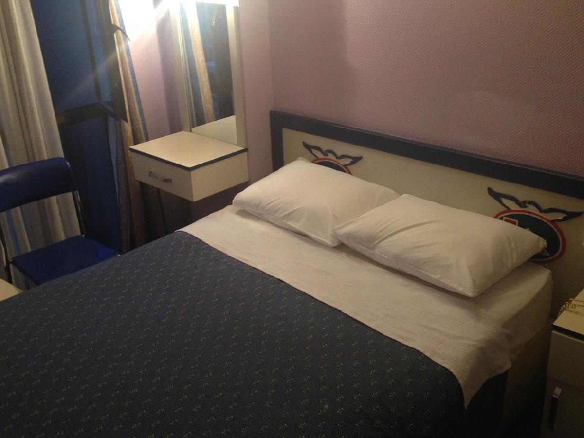 Hotel Akkus 伊斯坦布尔 外观 照片