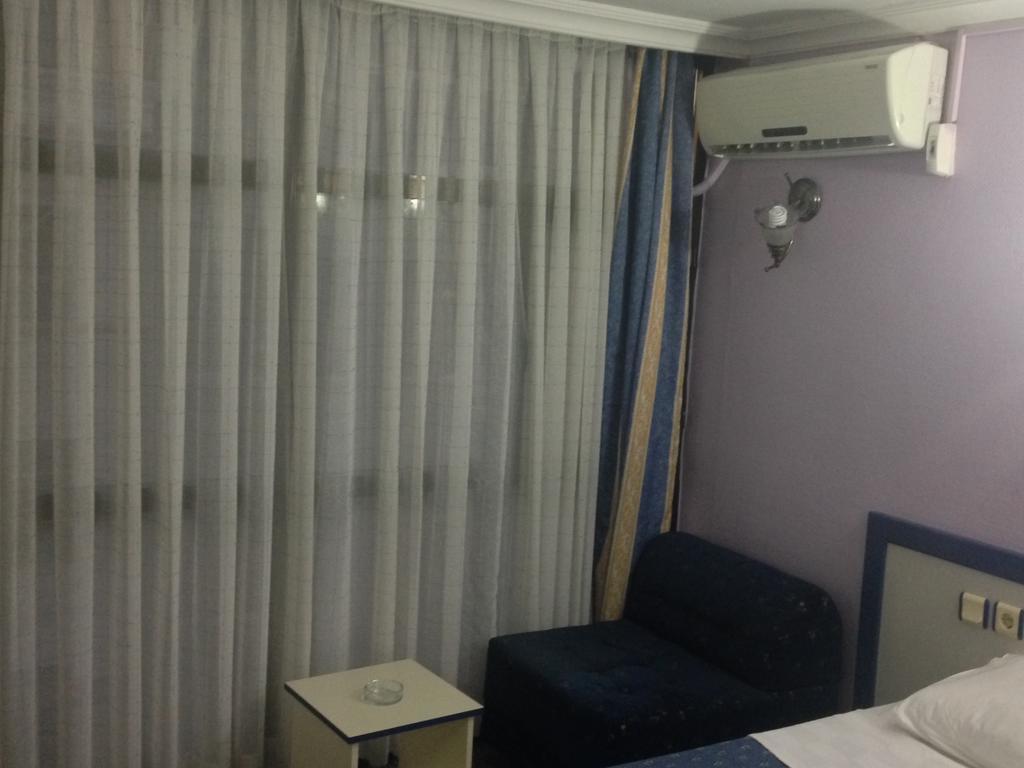 Hotel Akkus 伊斯坦布尔 外观 照片